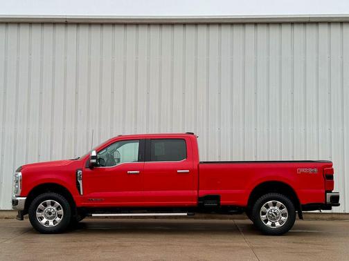 2024 Ford F-350 Lariat