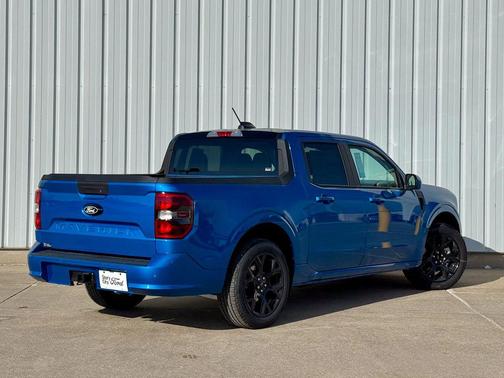 2025 Ford Maverick Lobo Standard