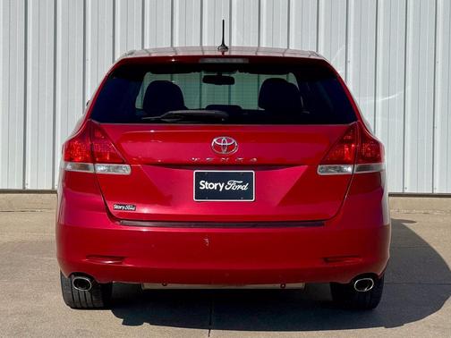 Barcelona Red Metallic 2011 Toyota Venza Base