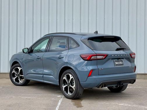 2025 Ford Escape ST-Line Elite