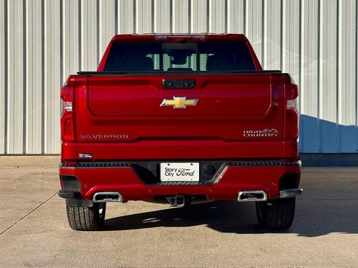 2024 Chevrolet Silverado 1500 High Country