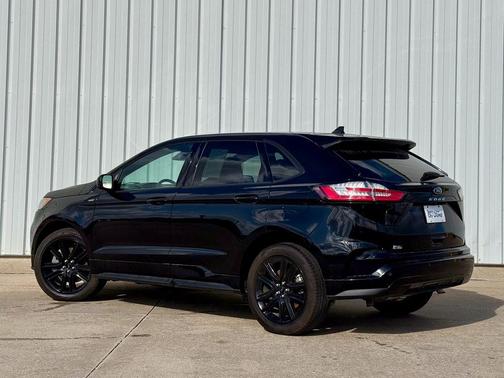 2024 Ford Edge ST Line