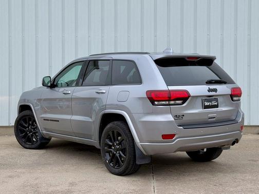 Billet Silver Metallic Clearcoat 2019 Jeep Grand Cherokee Altitude