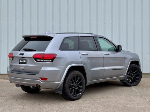 Billet Silver Metallic Clearcoat 2019 Jeep Grand Cherokee Altitude