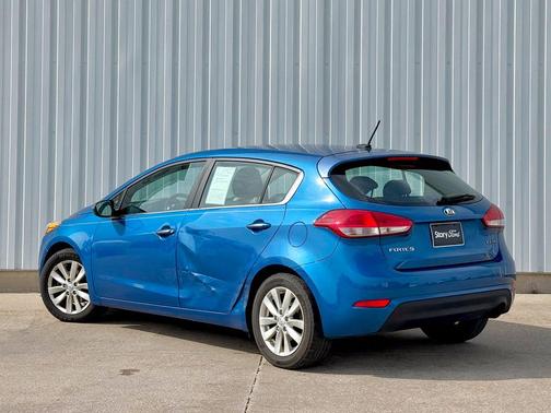 Abyss Blue 2014 Kia Forte EX