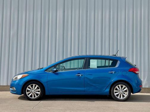 Abyss Blue 2014 Kia Forte EX