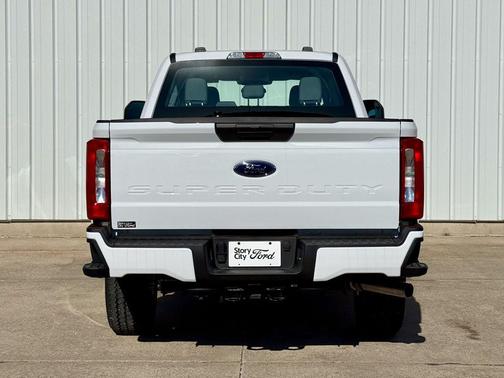 2026 Ford F-250 XL