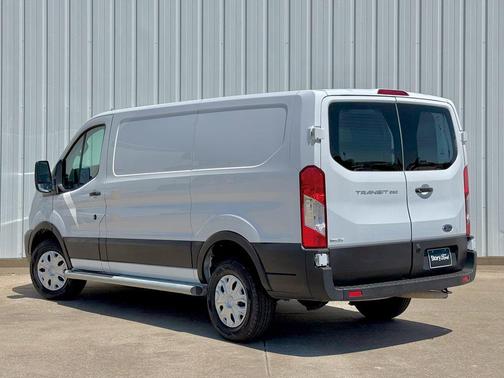 Oxford White 2025 Ford Transit-250 Base