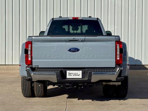 2025 Ford F-350 Lariat