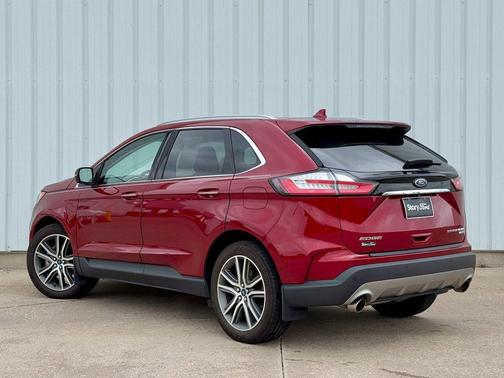 Ruby Red Metallic Tinted Clearcoat 2019 Ford Edge Titanium
