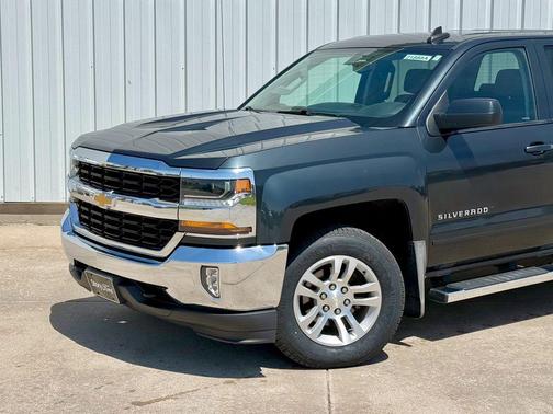 Graphite Metallic 2018 Chevrolet Silverado 1500 1LT