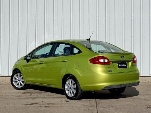 2013 Ford Fiesta SE