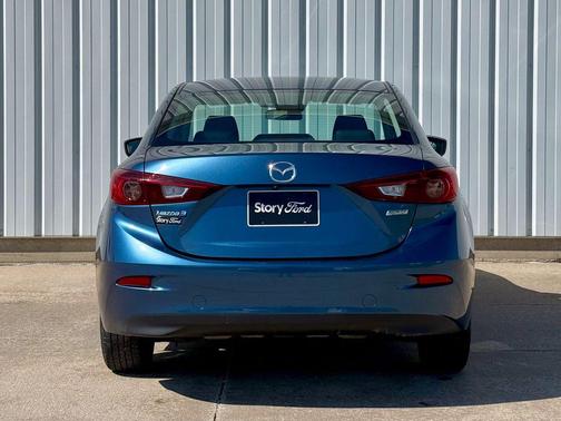 Eternal Blue Mica 2018 Mazda Mazda3 Sport