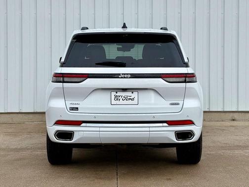 2023 Jeep Grand Cherokee Overland