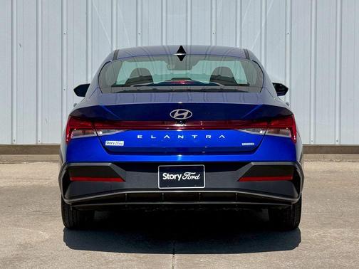 Intense Blue 2025 Hyundai ELANTRA HEV Blue