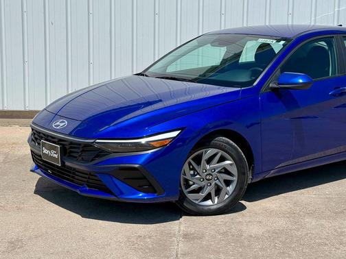 Intense Blue 2025 Hyundai ELANTRA HEV Blue