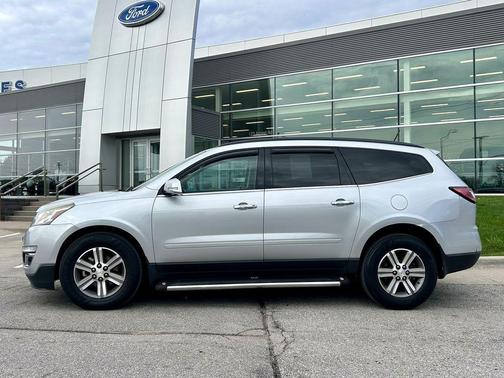 Silver Ice Metallic 2016 Chevrolet Traverse 1LT