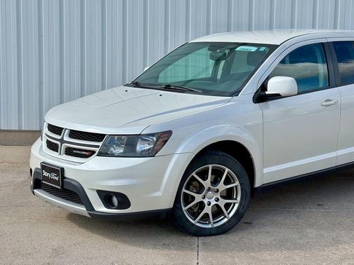 Pearl White Tri-Coat 2015 Dodge Journey R/T