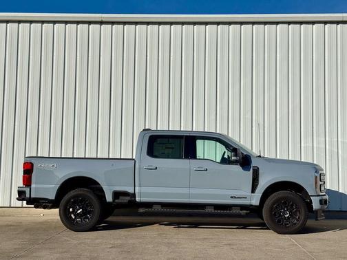 2025 Ford F-350 Lariat
