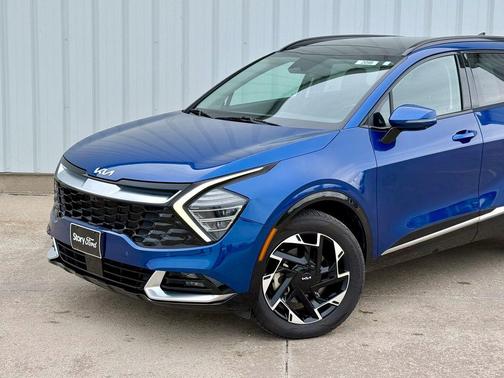 Sapphire Blue 2023 Kia Sportage SX-Prestige