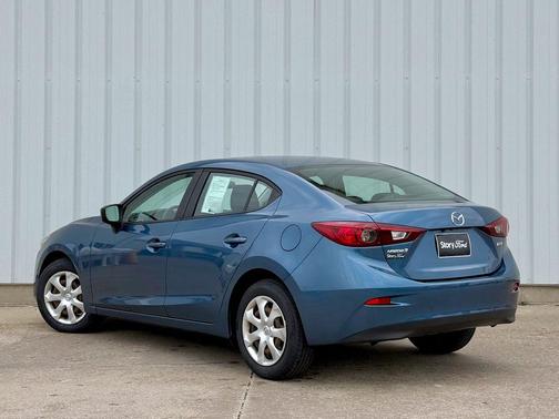 Eternal Blue Mica 2018 Mazda Mazda3 Sport