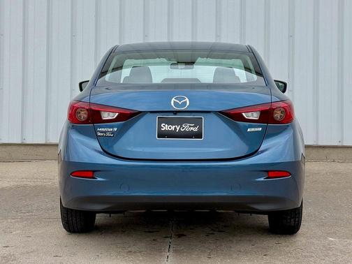 Eternal Blue Mica 2018 Mazda Mazda3 Sport
