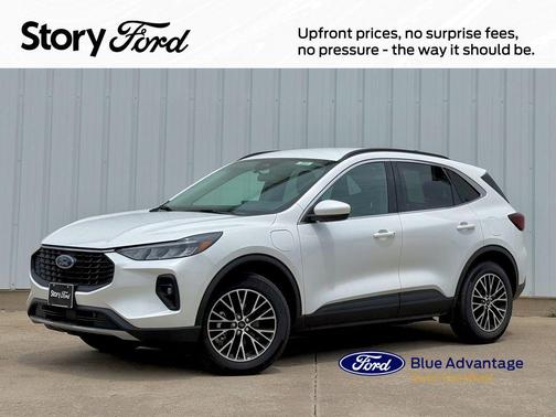 Star White Metallic Tri-Coat 2025 Ford Escape PHEV SE