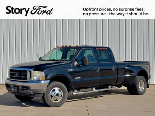 Black Clearcoat 2003 Ford F-350 Lariat