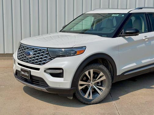 Star White Metallic Tri-Coat 2020 Ford Explorer Platinum