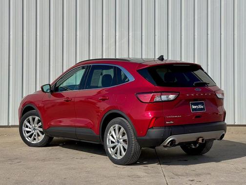 2021 Ford Escape Titanium