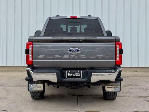 2023 Ford F-350 Lariat