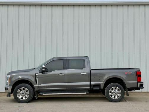 2023 Ford F-350 Lariat