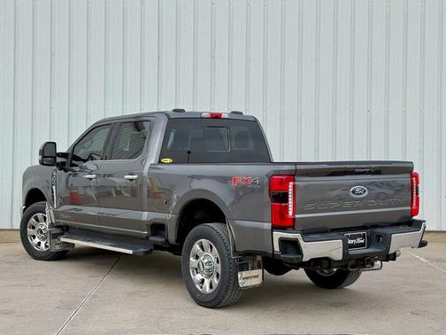 2023 Ford F-350 Lariat