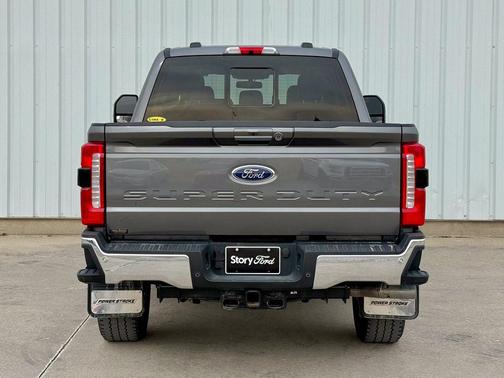 2023 Ford F-350 Lariat