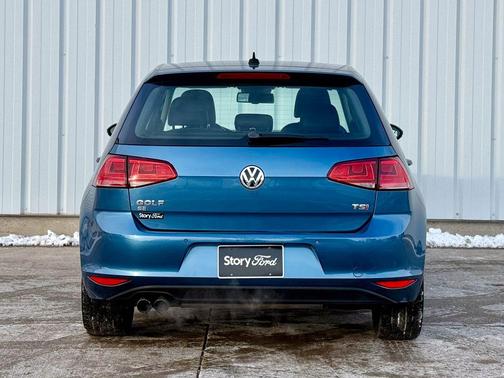 2016 Volkswagen Golf TSI SE 4-Door