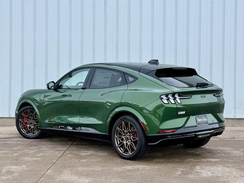 2025 Ford Mustang Mach-E GT
