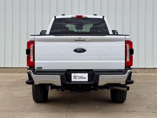 2026 Ford F-350 Lariat
