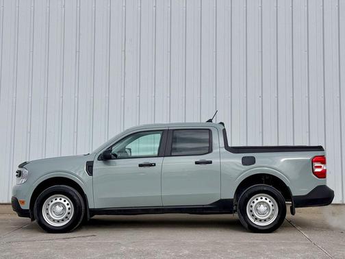 2024 Ford Maverick XL