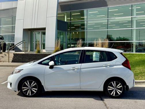2016 Honda Fit EX