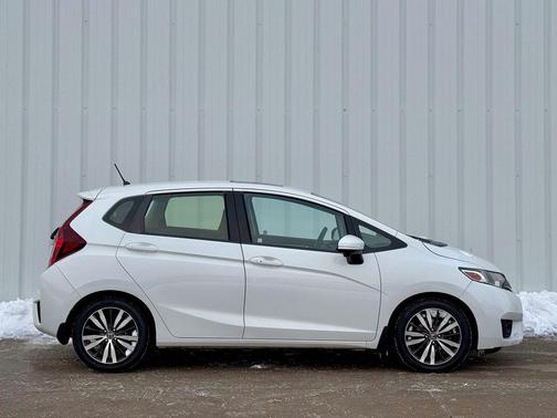 2016 Honda Fit EX