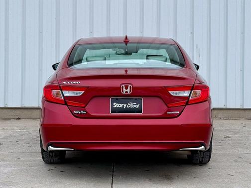 2018 Honda Accord Hybrid Base