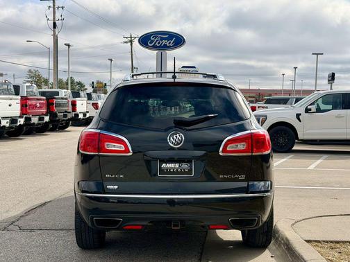 Carbon Black Metallic 2013 Buick Enclave Premium