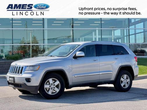 Bright Silver Metallic Clearcoat 2012 Jeep Grand Cherokee Laredo