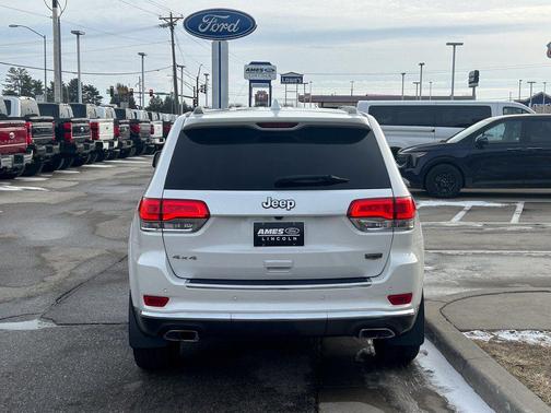 2017 Jeep Grand Cherokee Summit