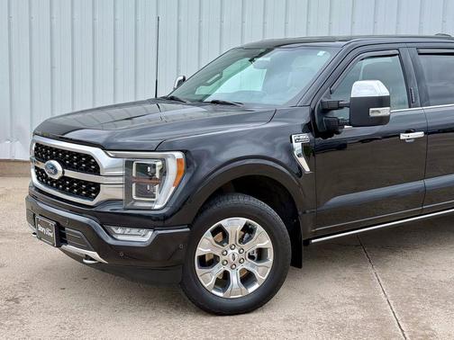 2022 Ford F-150 Platinum