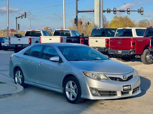 2012 Toyota Camry SE