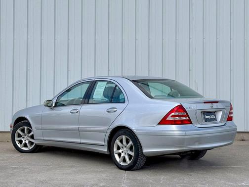 2007 Mercedes-Benz C-Class Luxury 4MATIC