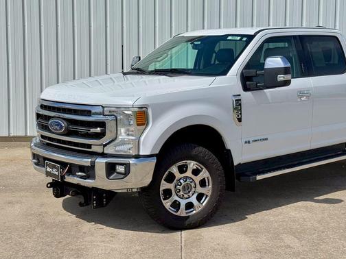 Oxford White 2021 Ford F-350 Lariat