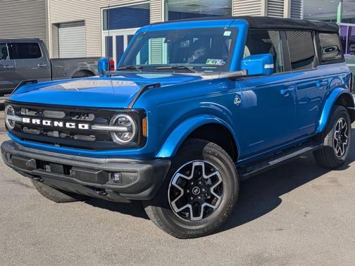 2022 Ford Bronco Outer Banks