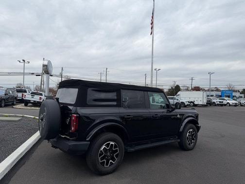 2022 Ford Bronco Outer Banks